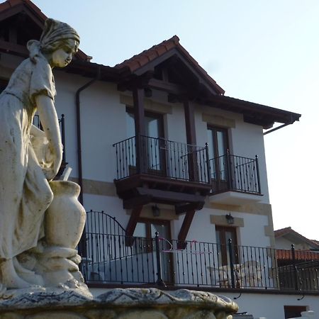 Apartamentos La Fuente De Enmedio ซวนเซส ภายนอก รูปภาพ