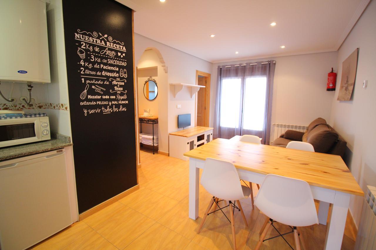 Apartamentos La Fuente De Enmedio ซวนเซส ภายนอก รูปภาพ